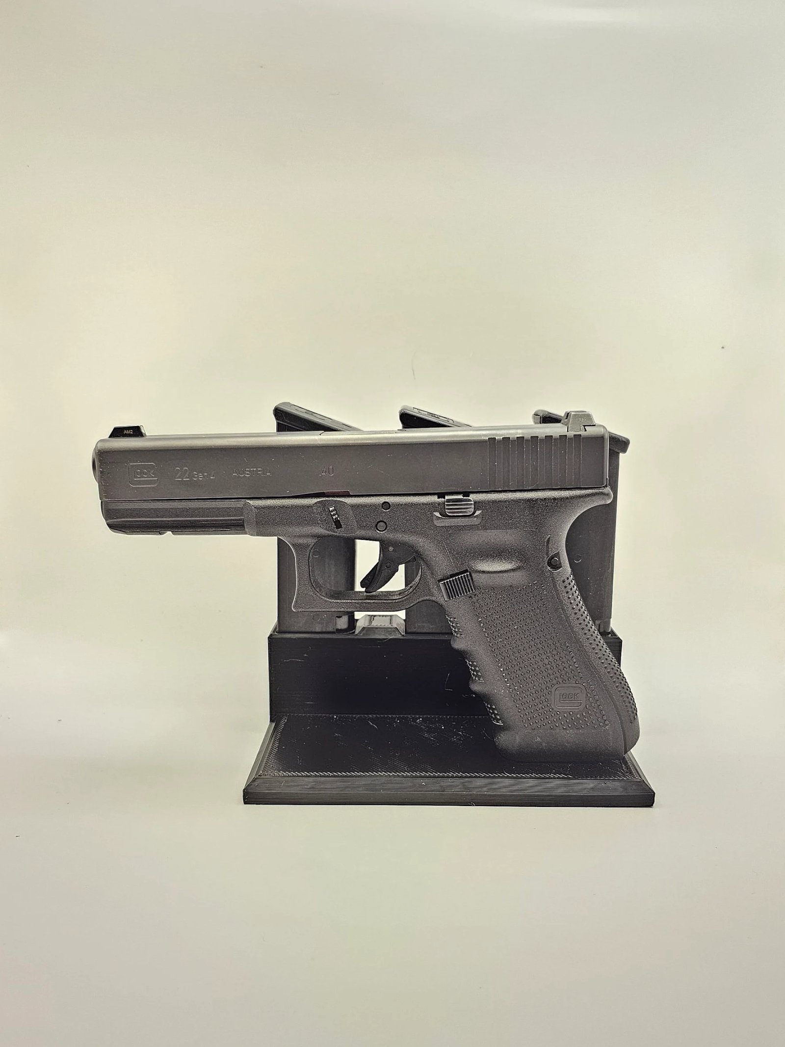 3D Printed Pistol & Mag Stand